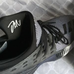 adidas bounce clu 60001